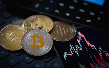 قیمت بیت کوین و ارز‌های دیجیتال امروز جمعه ۹ آبان ۱۴۰۴ 