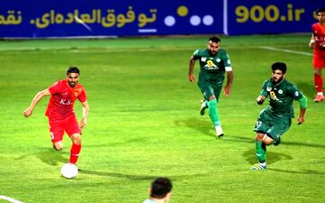 ابراهیم‌زاده: داور گفت شماره بازیکن را یادش نمی‌‎آید! 