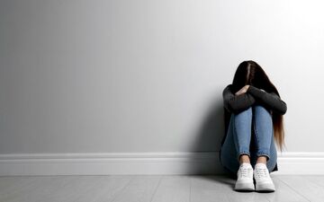 ریشه یابی افسردگی و استرس مزمن
