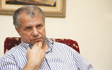 خبر مصادره ویلای علی پروین جهانی شد