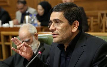 عقب ماندگی شهرداری تهران از برنامه پنج ساله دوم / شهردار اطلاعات دقیق ارائه کند