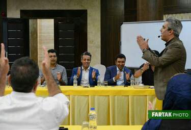 برگزاری کارگاه آموزشی تکنیک‌های ارتباط مؤثر در هتل پارسیان کرمانشاه