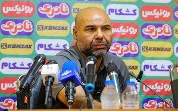 حمودی: استقلال می‌تواند با همین بازیکنان فصل را آغاز کند