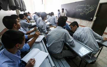 ممنوعیت دریافت پول اضافی از اولیاء دانش آموزان به بهانه «کلاس کنکور»