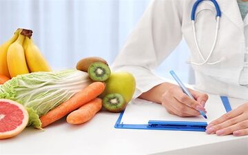  هنگام آلودگی هوا کدام غذاها را مصرف کنیم؟ 
