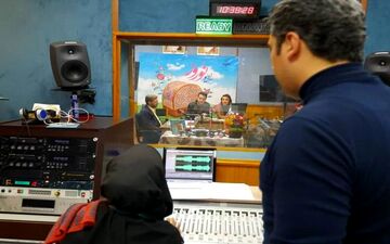  "رادیو نوروز" رسما آغاز به کار کرد 