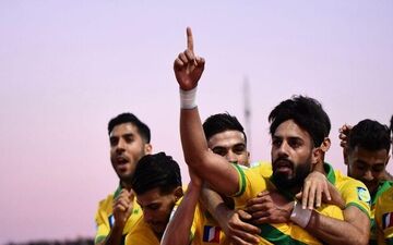 آتش نفت به جان سپاهان افتاد/ نخستین شکست زردها سنگین رقم خورد