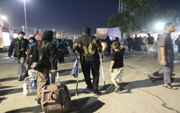 عبور ده‌ها هزار زائر خارجی از مرز مهران در مسیر اربعین