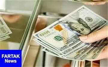  قیمت خرید دلار در بانک‎ها ۱۳۹۷/۰۸/۱۹