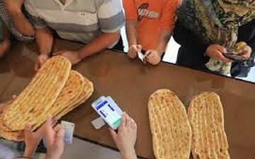  شوک قیمتی به سفره مردم/ مرغ و نان گران می‌شود 