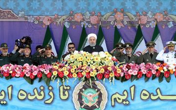  ایران به قدرت نظامی توام باتنش زدایی ادامه می دهد