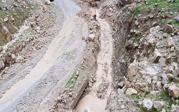 ریزش کوه در ۳۰ نقطه از شهرستان اندیکا