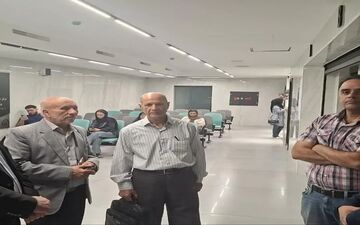 بازدید مسئولان بیمه دی و صندوق بازنشستگی از مراکز درمانی کرمانشاه