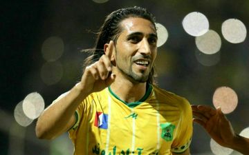 ستاره استقلالی بالاخره زهرش را به پرسپولیسی ها ریخت !