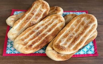 طرز تهیه نان بربری خانگی – نانی خوش‌طعم با بافت نرم و پوسته طلایی