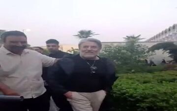 ویدئو / حضور غافلگیرکننده «قیصر» در تجمع میدان امام حسین (ع)