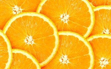 این افراد هرگز نباید پرتقال بخورند