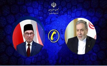 گفتگوی تلفنی وزیر امور خارجه جمهوری اسلامی ایران با نخست وزیر مالزی