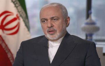 ظریف: آیا ترامپ هنوز امیدوار است که مردم ایران را بترساند؟
