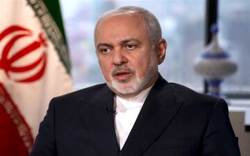 ظریف: آیا ترامپ هنوز امیدوار است که مردم ایران را بترساند؟
