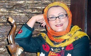  خانم بازیگر: من نود سالم است و دوست دارم آرایش کنم