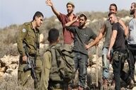 شهرک‌نشین صهیونیست توسط جوان فلسطینی در الخلیل خلع سلاح شد