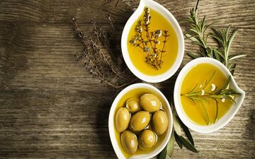 خوراکی هایی که باعث تغییر رنگ چشم می شوند!
