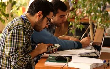 آغاز ثبت‌نام و انتخاب واحد نیمسال دوم دانشگاه آزاد از امروز