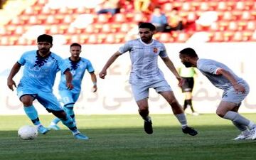طاهران: باید پرسپولیس و سپاهان را شکست بدهیم