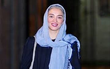 ژست پانته‌آ پناهی‌ها؛ موقع ناهار در جشنواره جهانی فجر