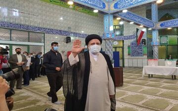 رئیسی: ان شاءالله امروز به دست مردم اجرای عدالت رقم بخورد