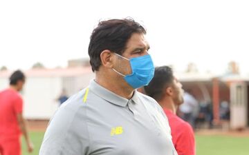 سرمربی مس کرمان از هدایت این تیم برکنار شد