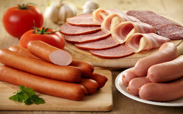 این غذاهایی برای مبتلایان به میگرن ممنوع است