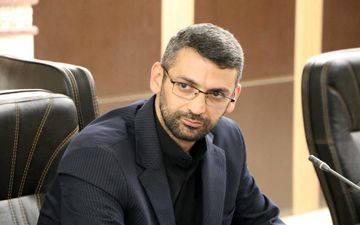 مطالبه سازمان حمل‌ونقل مسافر شهر کرمانشاه در برخورد با مسافر‌بر‌های غیرمجاز برون‌شهری/ پرداخت تسهیلات قرض‌الحسنه به رانندگان تاکسی جهت خرید کارت‌خوان

