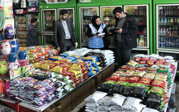 کاهش قیمت خرده‌فروشی ۶ گروه مواد خوراکی/نرخ برنج و روغن ثابت ماند