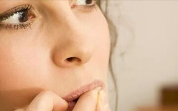 راهکاری برای جلوگیری از ناخن جویدن و کندن پوست