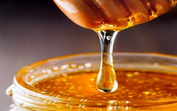 6 ترکیب شگفت انگیز با عسل طبیعی برای سلامتی + طرز تهیه