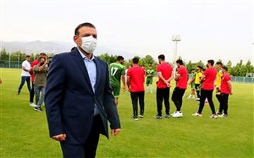 عزیزی خادم:بهترین تصمیم را در خصوص دبیرکل می‌گیرم
