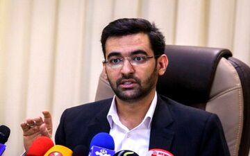 پیگیری ورود صد هزار تلفن همراه توقیف شده به بازار