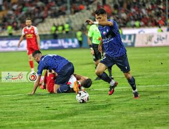 گزارش تصویری دیدار پرسپولیس تهران و گل‌گهر سیرجان 