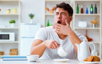 مؤثرترین روش ها برای مقابله با خواب‌آلودگی پاییزی