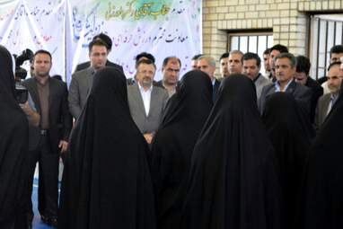 گزارش تصویری افتتاح سالن ورزشی سقف بلند و چند منظوره ده‌پهن کرمانشاه