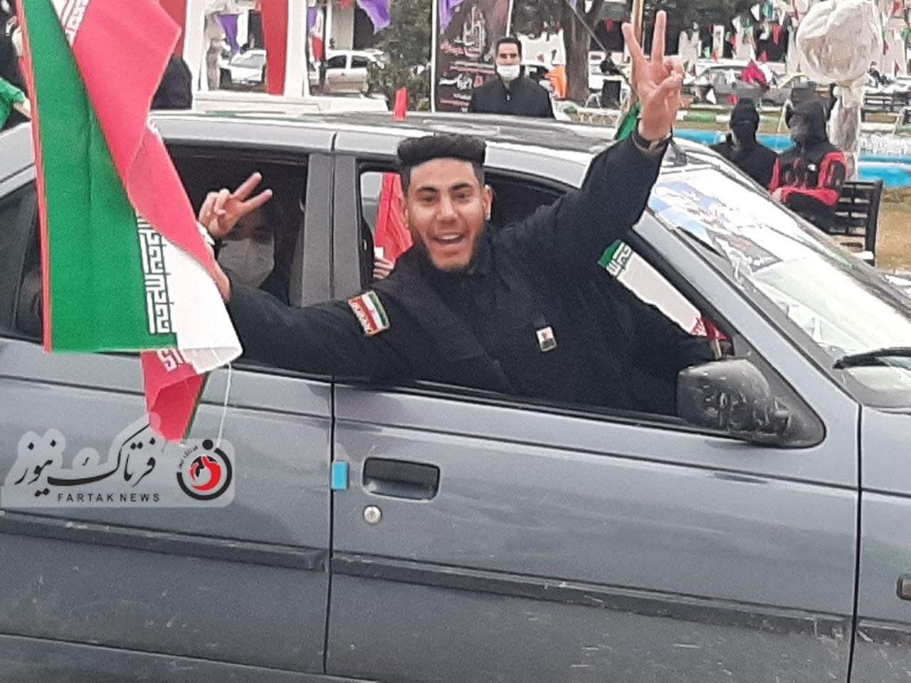 گزارش تصویری/ حضوری پر اقتدار از مردم کرمانشاه در راهپیمایی۲۲ بهمن