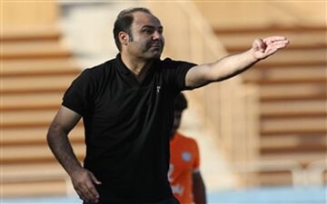 رسمی؛ استعفای بختیاری‌زاده پذیرفته شد؛ استقلال به دنبال سرمربی جدید!

