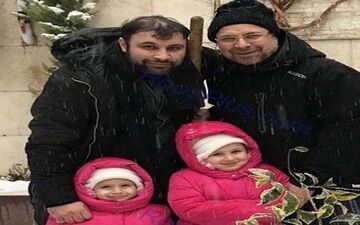 عکس/ برف بازی کردن محمد باقرقالیباف و نوه هایش
