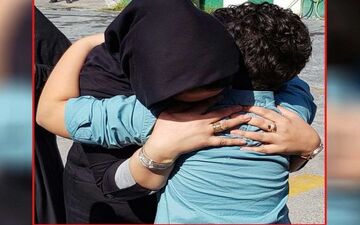 اقدام ارزشمند پلیس زن اشک همه را در کلانتری تهران در آورد/عکس 
