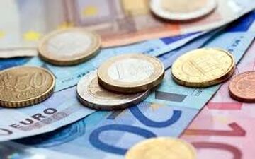  قیمت ارزهای دولتی امروز ۹۷/۰۲/۲۳| یورو ثابت ماند