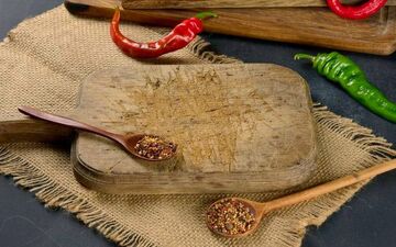 تخته برشی که نباید تو آشپزخانه ات نگه داری