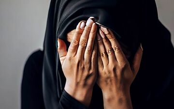 شوکه شدم وقتی زن سوم شوهرم به من زنگ زد!

