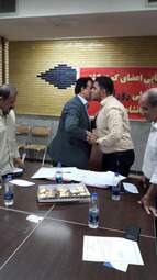 نشست اعضای کشتی سنتی‌وملی «زوران» استان کرمانشاه برای توسعه این رشته ورزشی 
